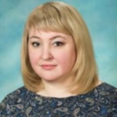 Корсакова Елена